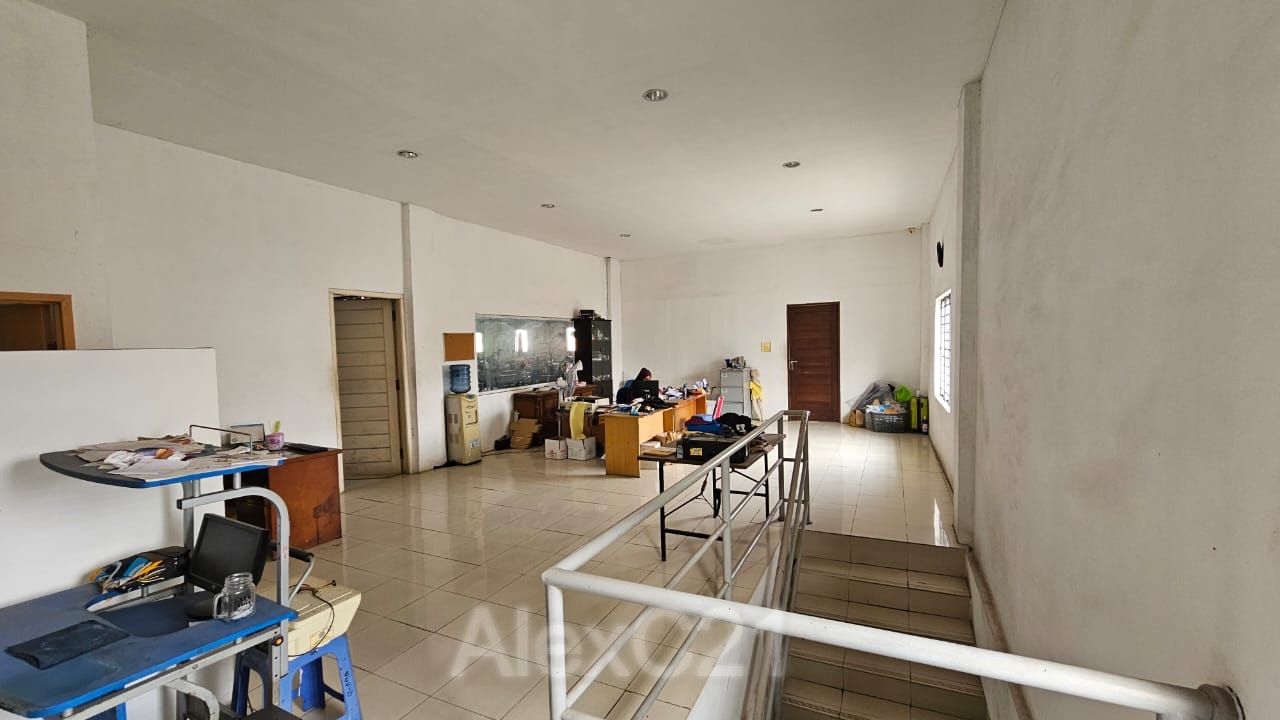 Dijual pabrik di Kalideres, Pegadungan, Jakarta Barat