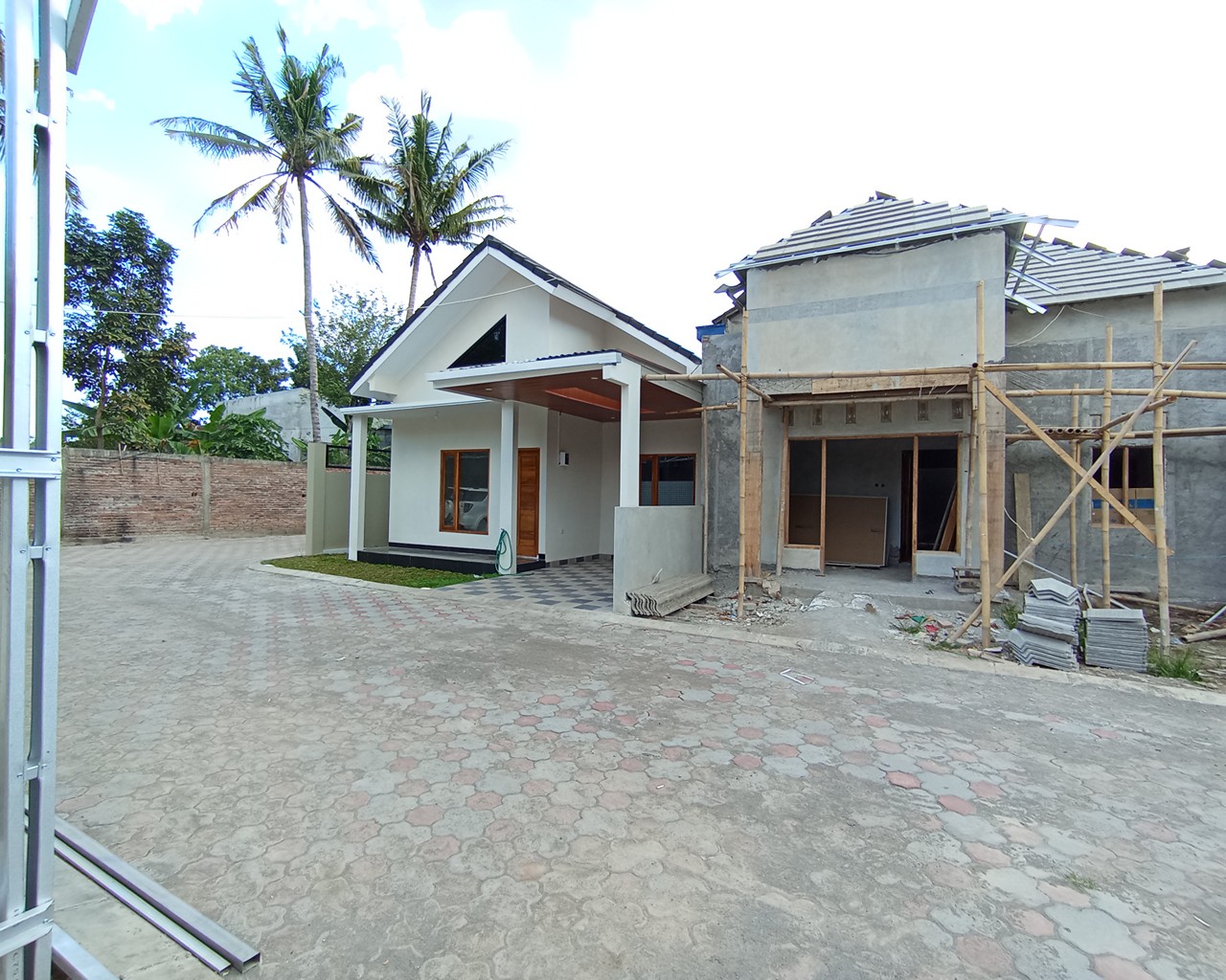 Rumah Murah Type 90 5 Menit Kampus UII Barat Jakal KM 12
