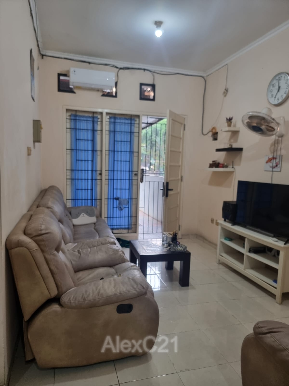 Dijual cepat rumah di  Metland Puri, Petir, Cipondoh, Tangerang