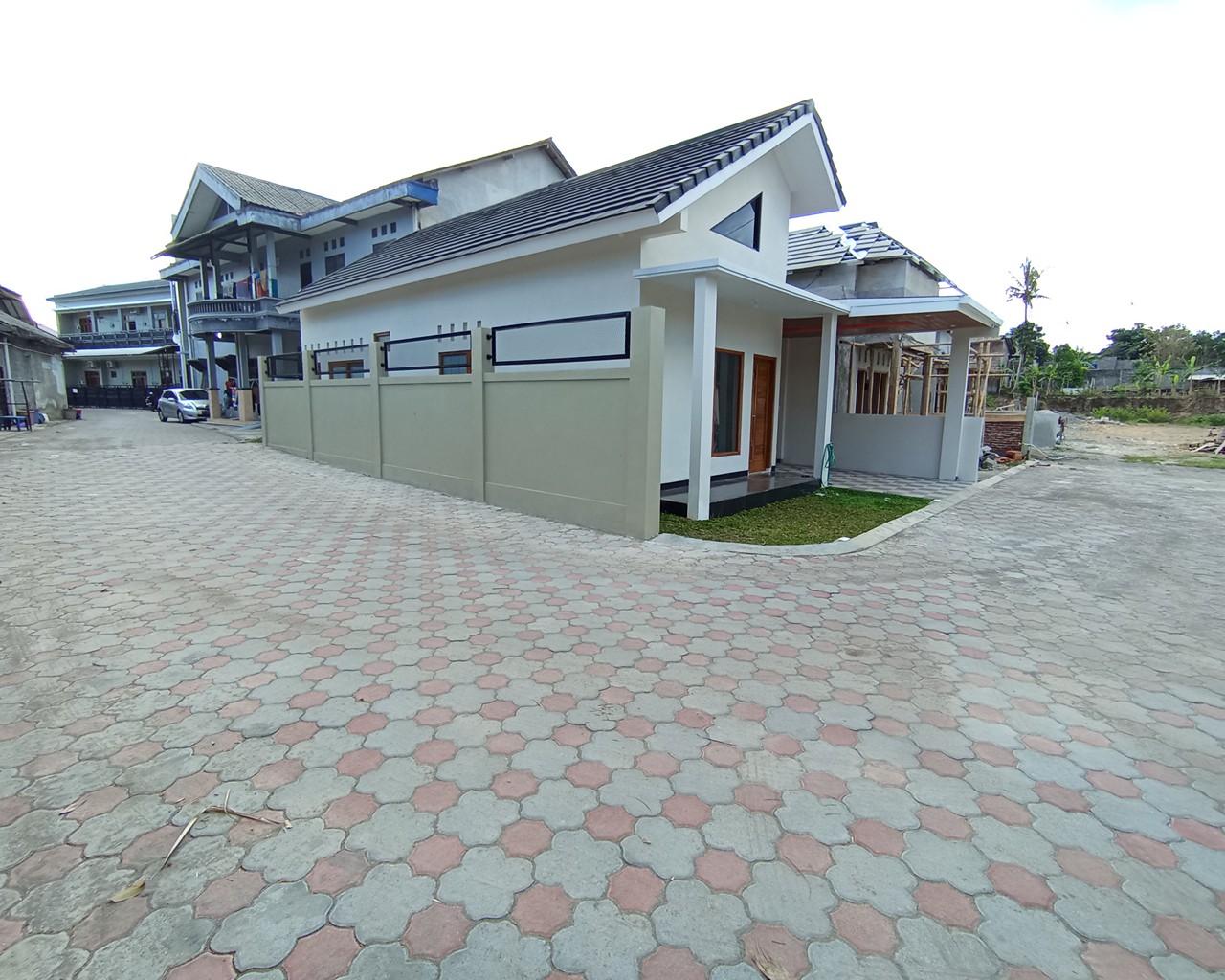 Rumah Murah Type 90 5 Menit Kampus UII Barat Jakal KM 12