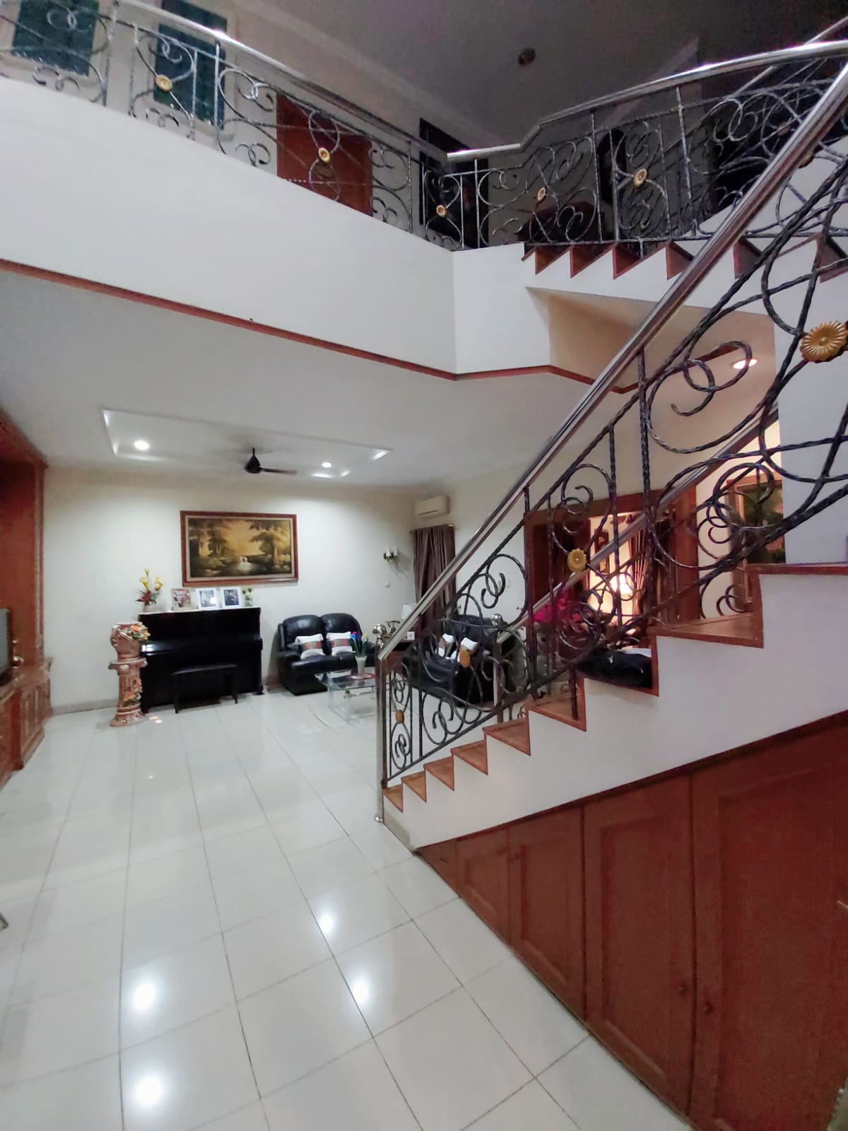 Dijul rumah di Taman Permata Buana , Kembangan, Jakarta Barat