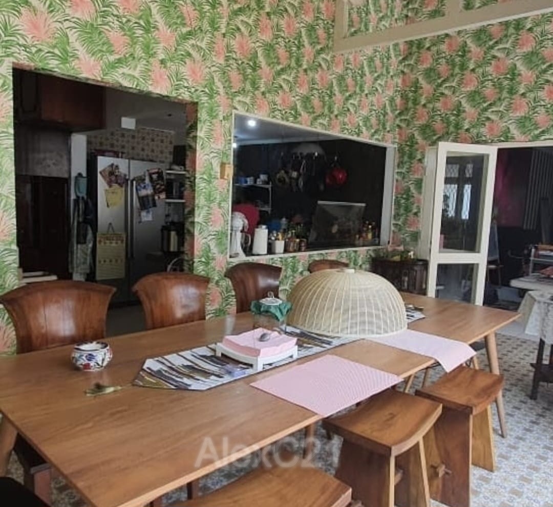 Dijual Rumah di perum Bintaro Jaya Sektor 9 , Pondok Pucung