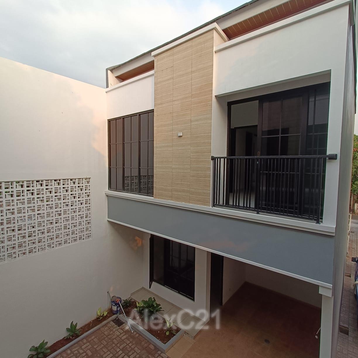 Dijual Rumah di cluster baru di Bintaro, Pesanggrahan, Jakarta