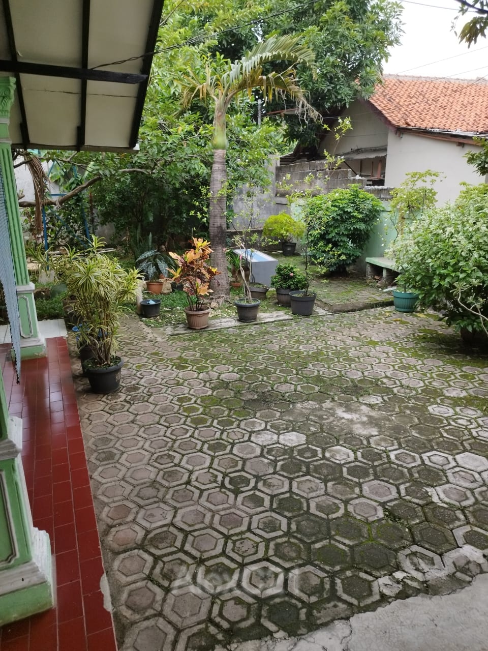 Dijual Rumah 2 Lantai dan Kontrakan 1 Pintu termurah di Ceger