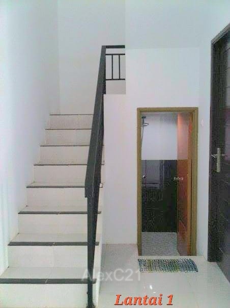 Dijual rumah 3 lantai Joglo, Kreo, Larangan, Kota Tangerang