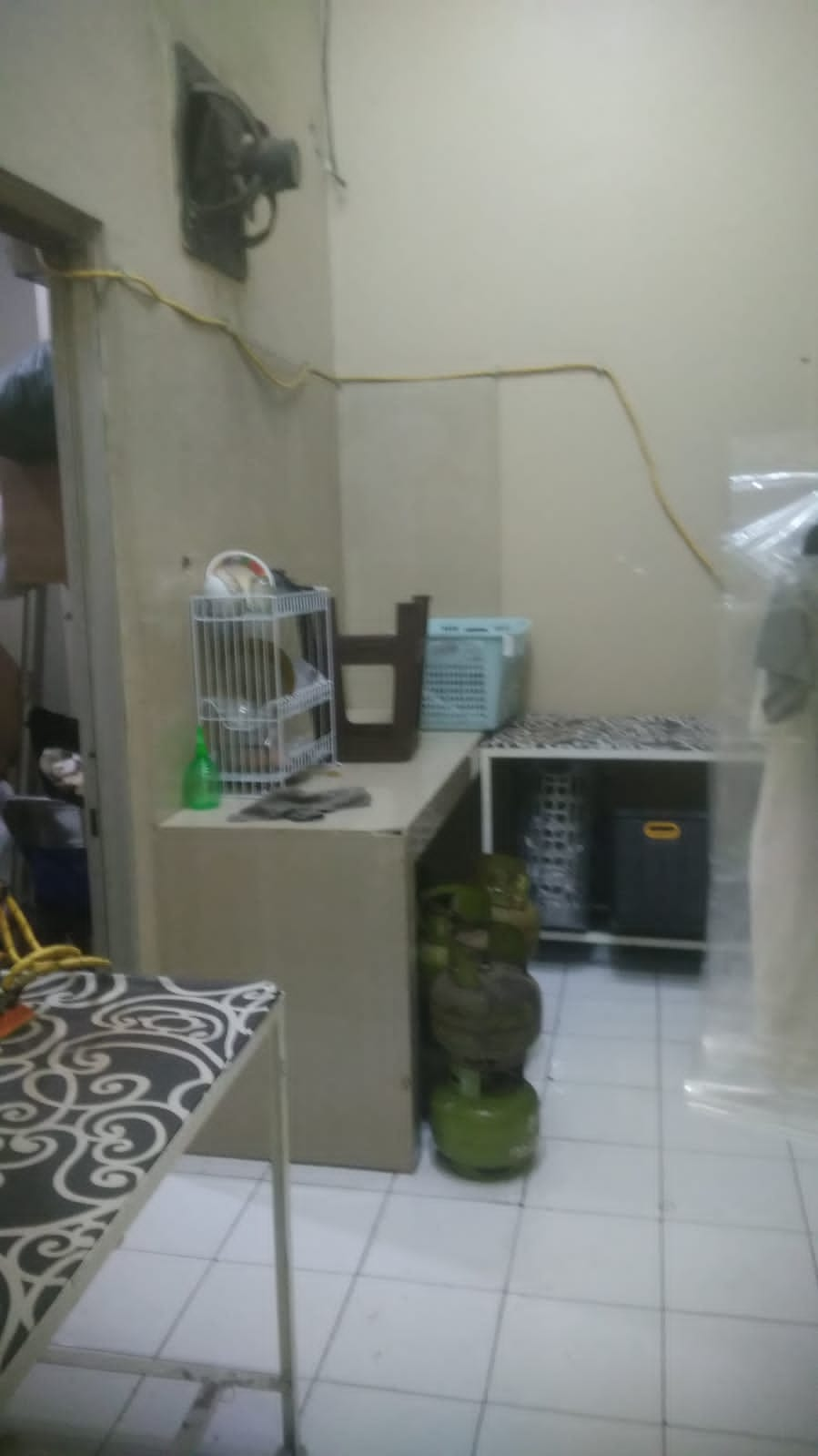 Di jual cepat ruko di jln Gading Sumarecon Serpong Tangsel