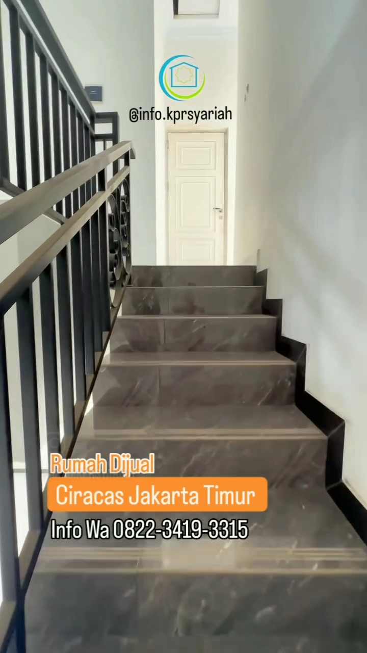 Rumah American Classic di Cluster Ciracas Jakarta Timur