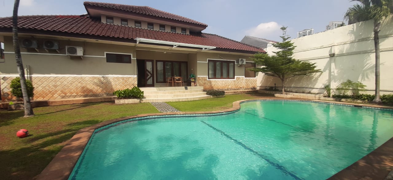 Disewakan rumah di Kemang, Bangka, Mampang Prapatan, Jakarta