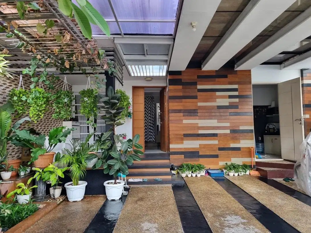 Rumah Full Furnished Area Pondok Bambu, 3 Menit Ke Pasar Pondok