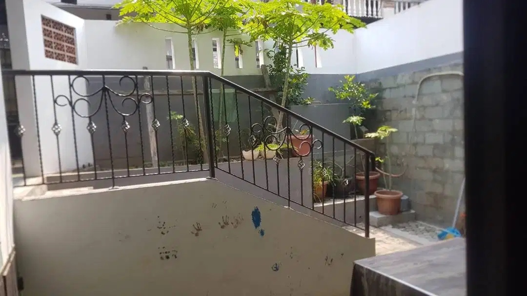 Rumah Akses 1 Mobil di Komplek Depsos, 350 Meter Ke Jalan Depsos