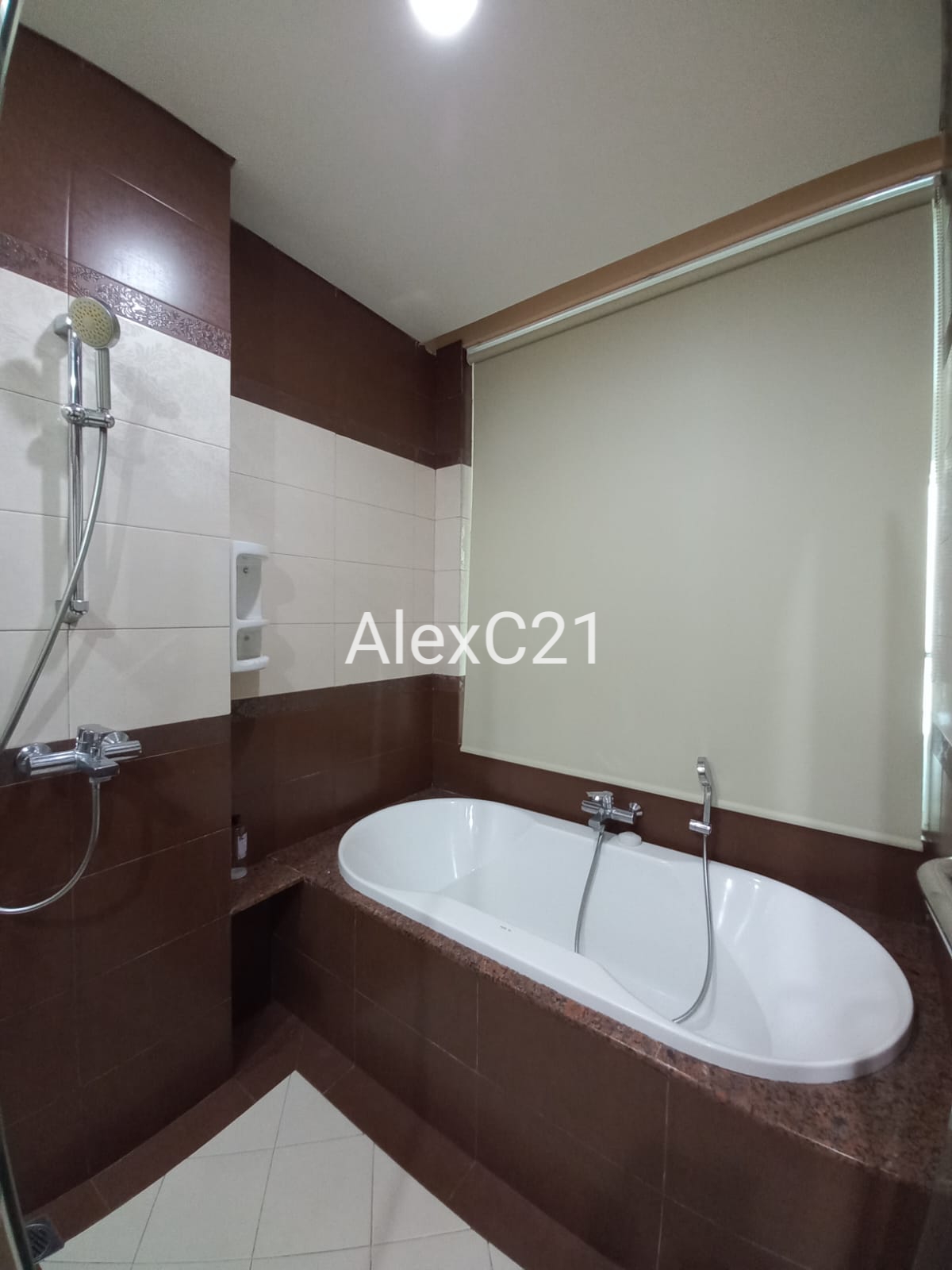 Dijual disewakan Private Lift Apartemen Kemang Village