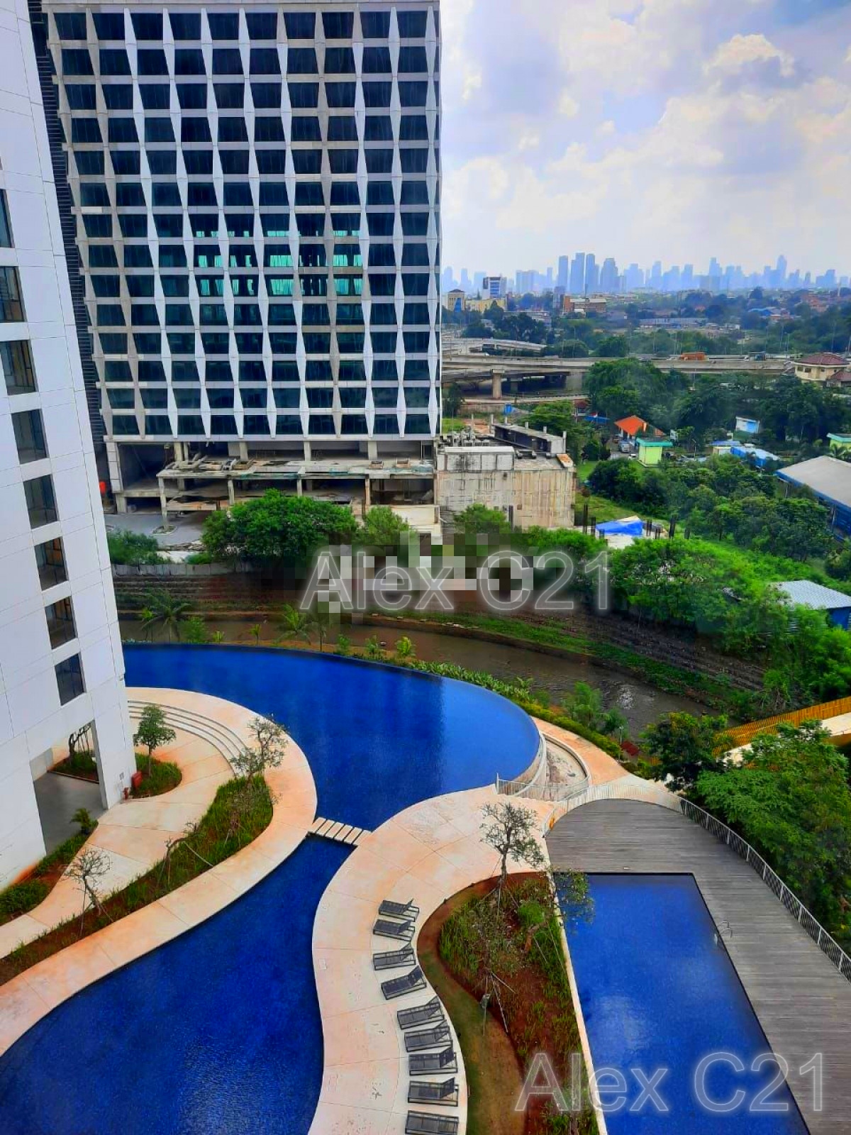 Dijual Rugi B U Dibawah harga beli Apartemen Izzara, Cilandak