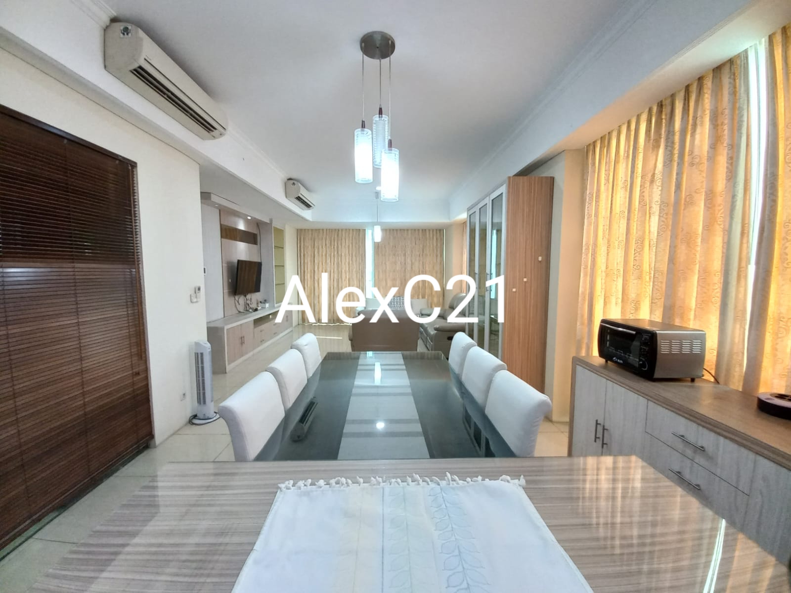 Dijual disewakan Private Lift Apartemen Kemang Village