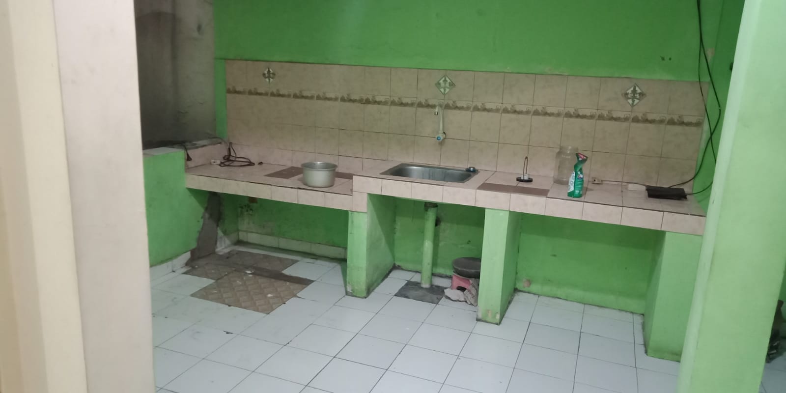 Dijual rumah komplek di Cipayung, Ciputat, Tangerang Selatan