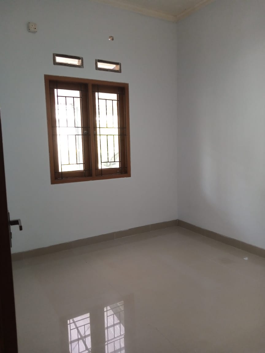 RUMAH DIKONTRAKKAN KAVLING UI TIMUR, TANAH BARU, BEJI, DEPOK