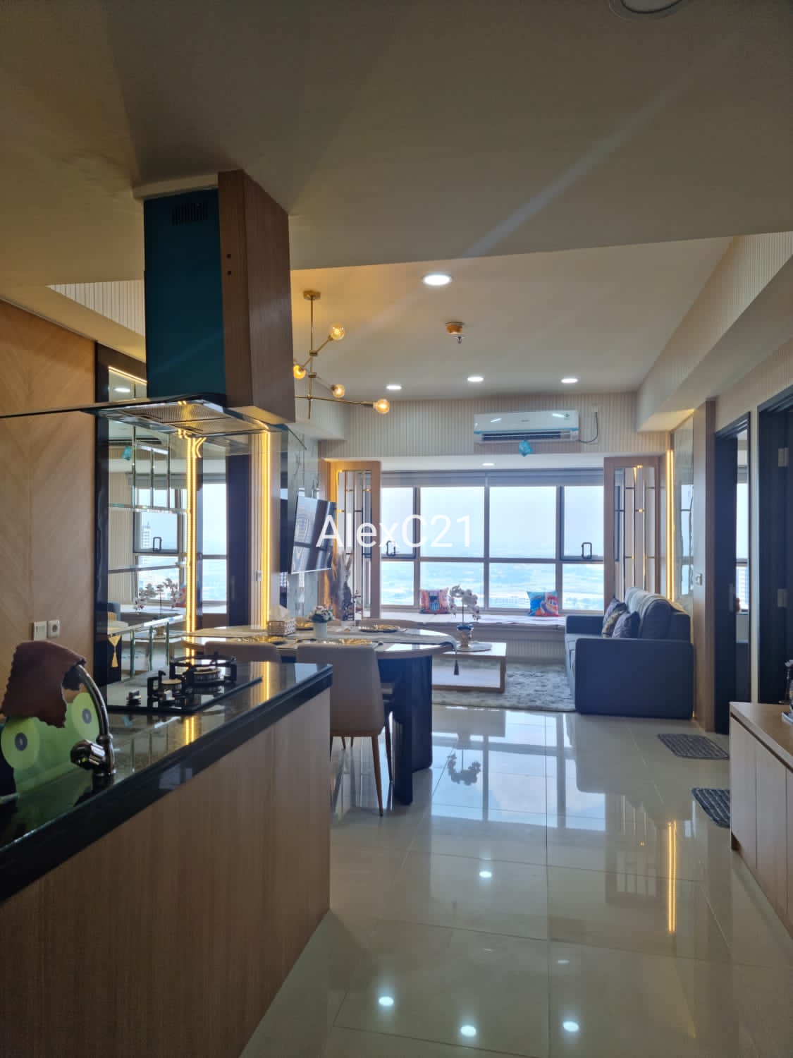 Dijual Apartemen St Moritz Presidential Suite,  Kembangan