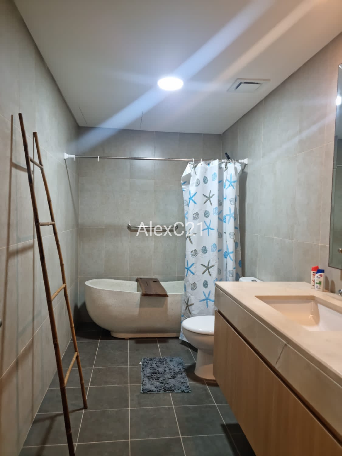 Dijual Apartemen St Moritz Presidential Suite,  Kembangan