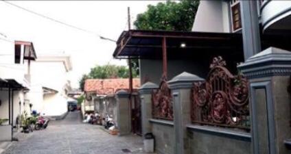 Dijual rumah mewah di Kramat Jati, Jakarta Timur
