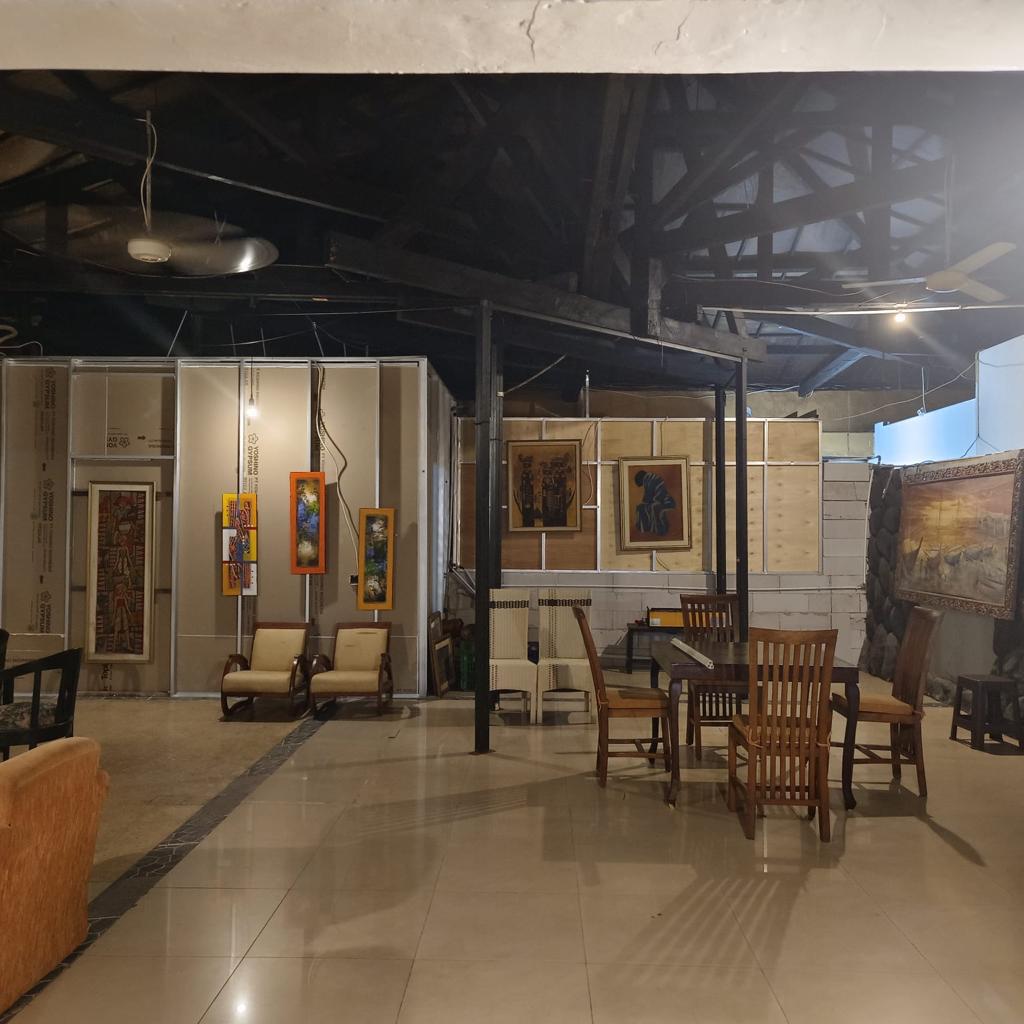 Dijual rumah komersil jadi cafe dan resto di Bendhill Jakarta