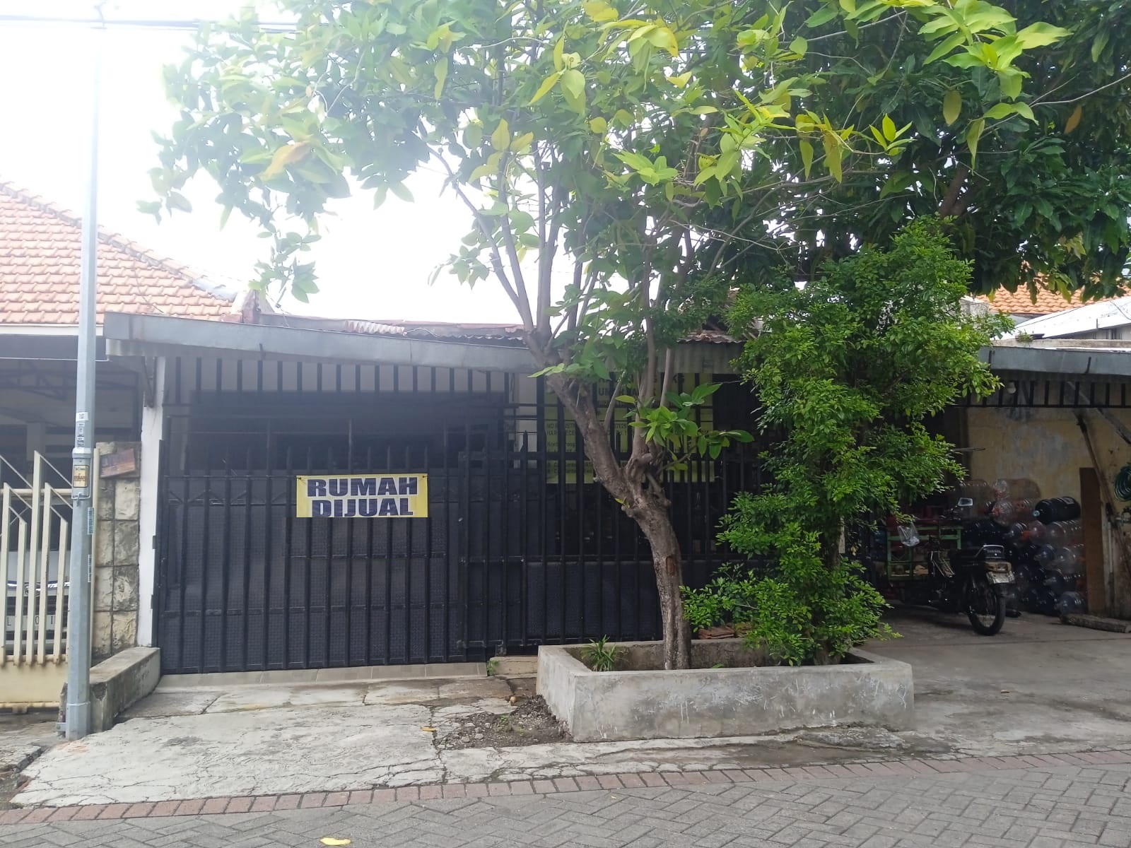 rumah dijual dukuh kupang timur surabaya