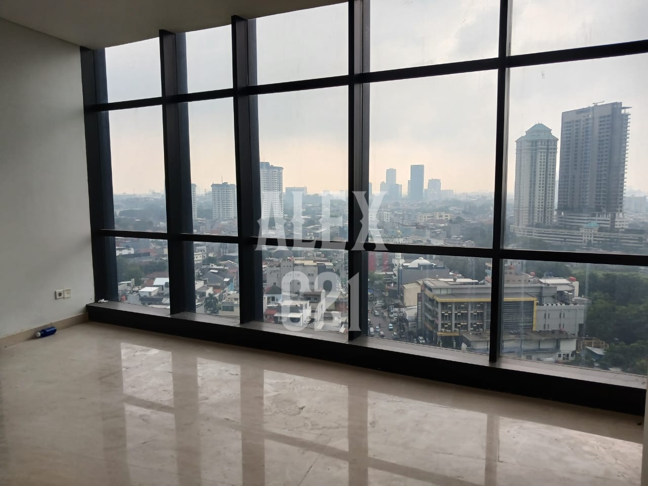 dijual apartemen sudirman suites, Jln Jendral Sudirman Jakarta