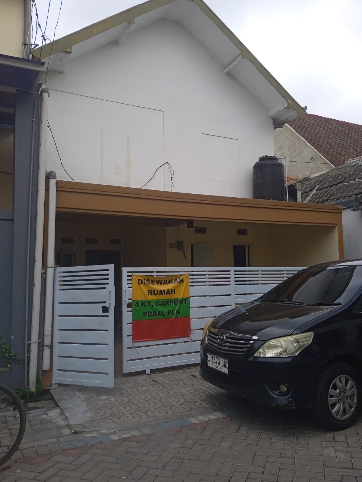 rumah disewakan dukuh kupang barat surabaya