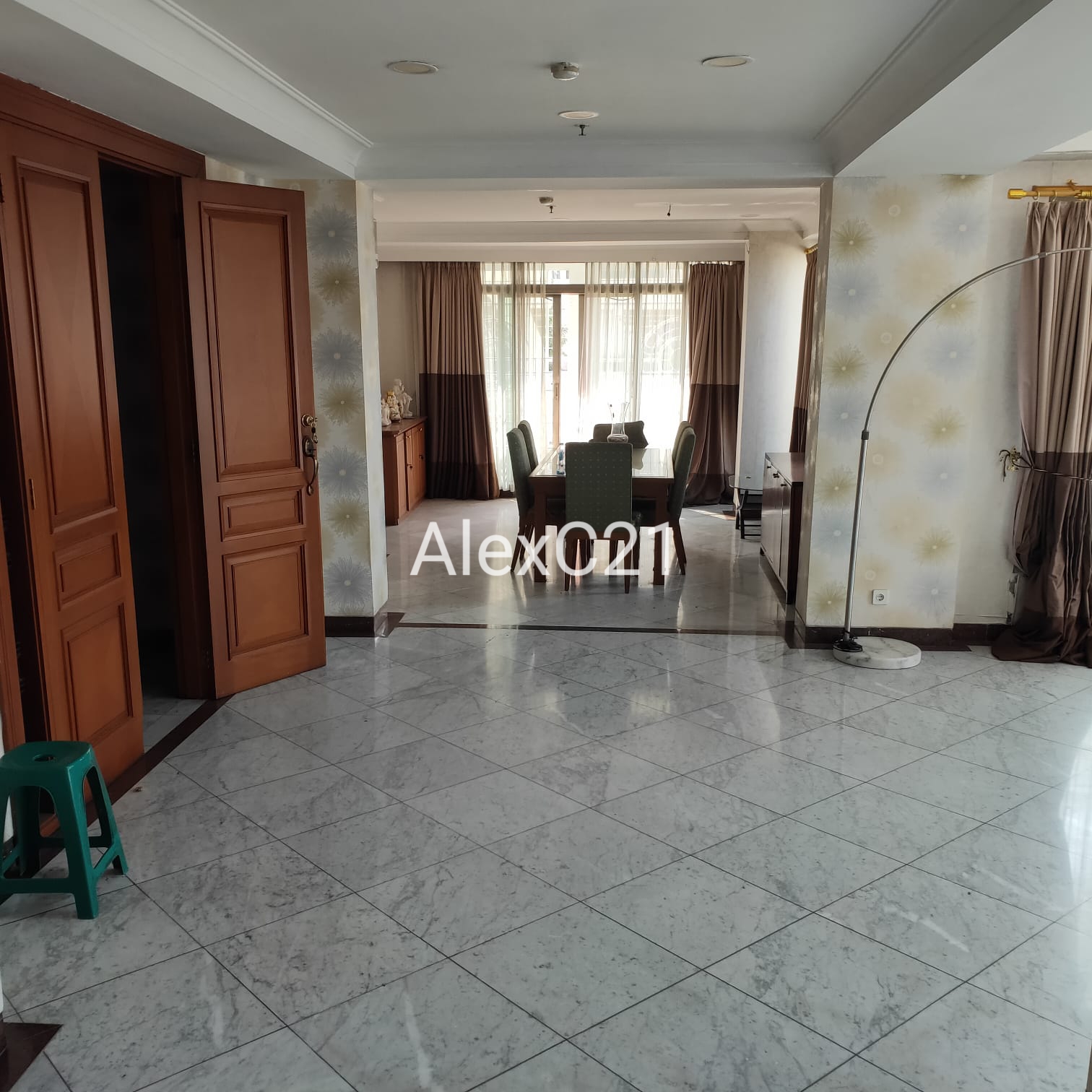 DIJUAL THE OASIS APARTMENT 4 BEDROOMS