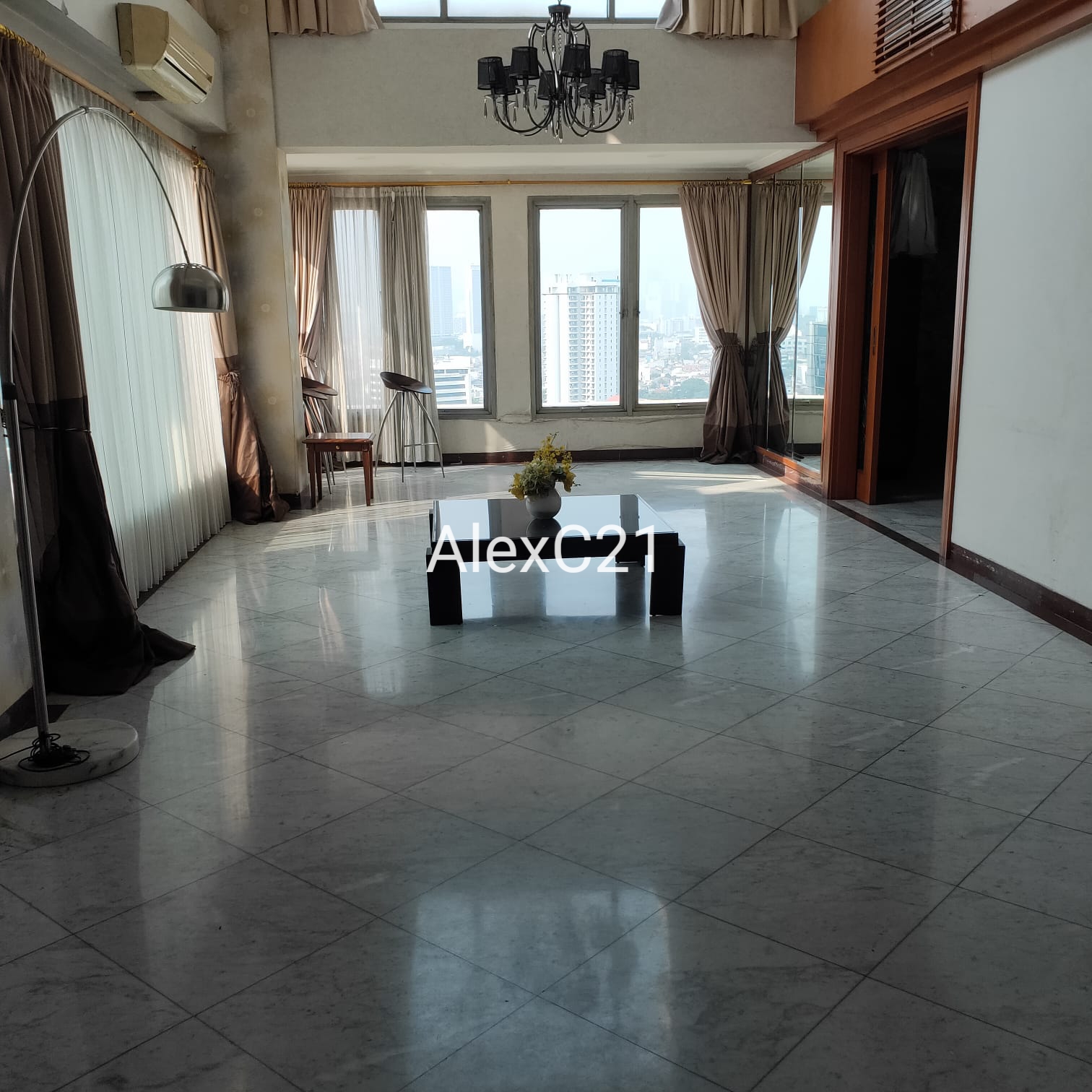 DIJUAL THE OASIS APARTMENT 4 BEDROOMS