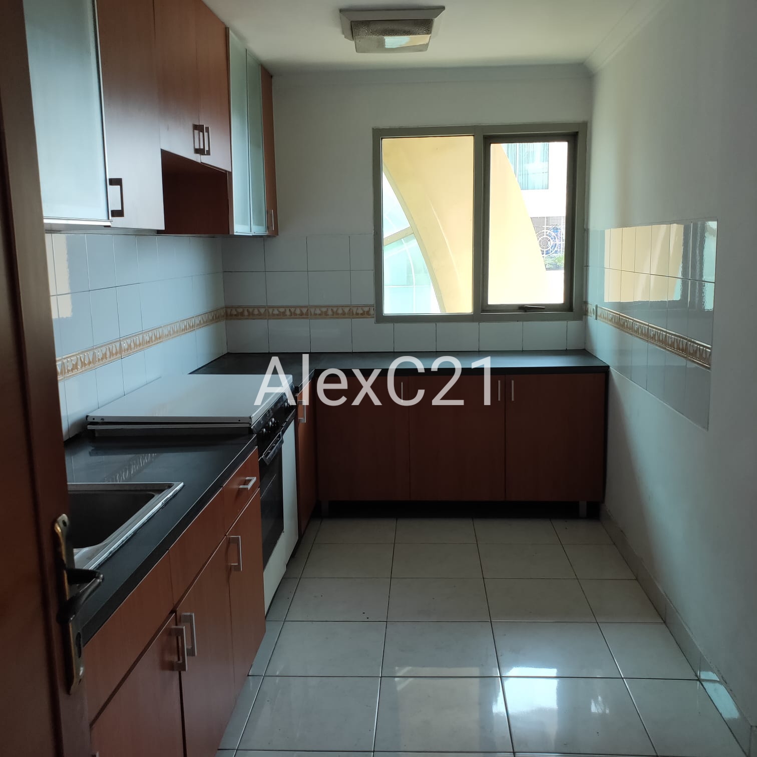 DIJUAL THE OASIS APARTMENT 4 BEDROOMS