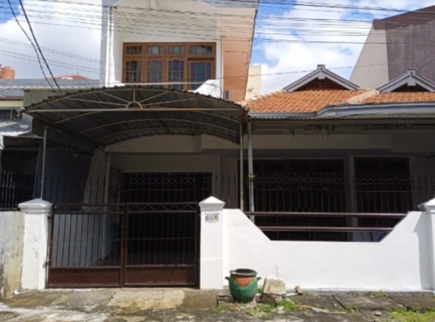 rumah disewakan ngagel tama tengah surabaya