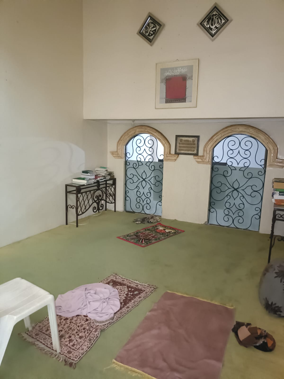 Dijual Tanah bonus Rumah mewah Mediterania Cireundeu, Ciputat