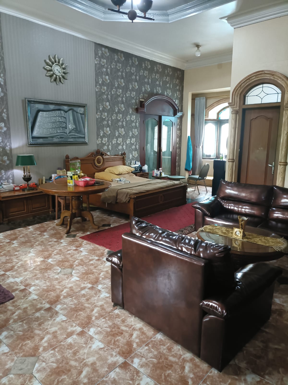 Dijual Tanah bonus Rumah mewah Mediterania Cireundeu, Ciputat