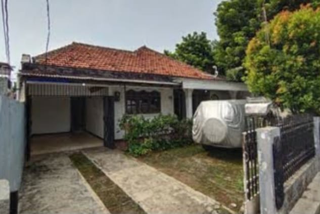 Dijual rumah lama di Pejaten Timur, Pasar Minggu, Jakarta