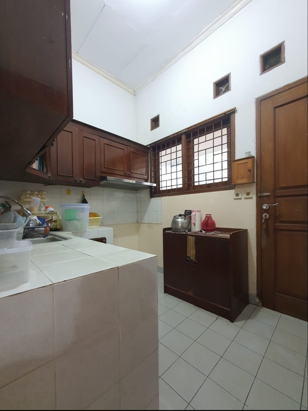 Dijual rumah cantik 2 muka di area Ampera, Ragunan, Pasar Minggu