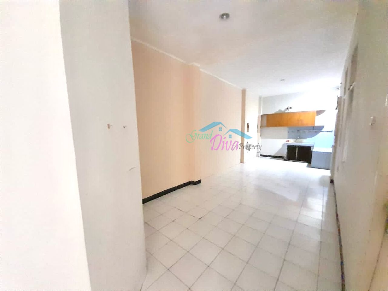 RUMAH DI PERUMAHAN VILLA GALAXY BEKASI