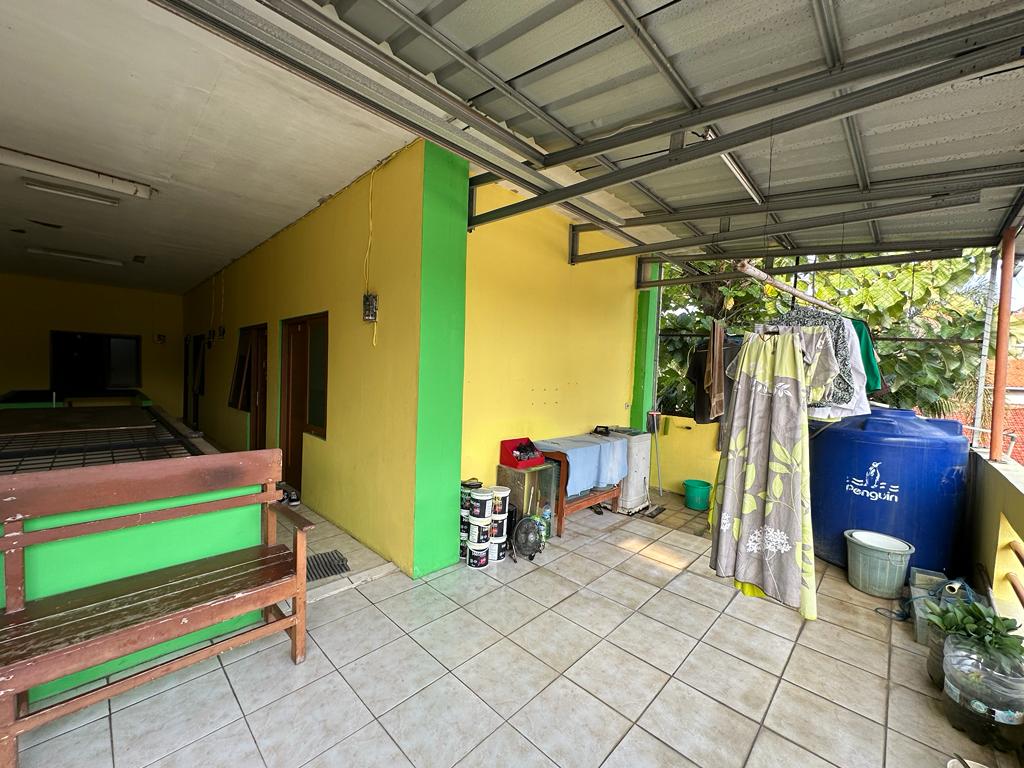 Dijual Rumah kost 18 kamar di Bintaro, Pesanggrahan, JakSel