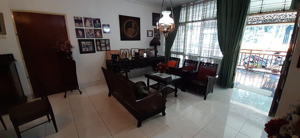 Rumah American Classic Sayap jl. Jend. Sudirman Bandung