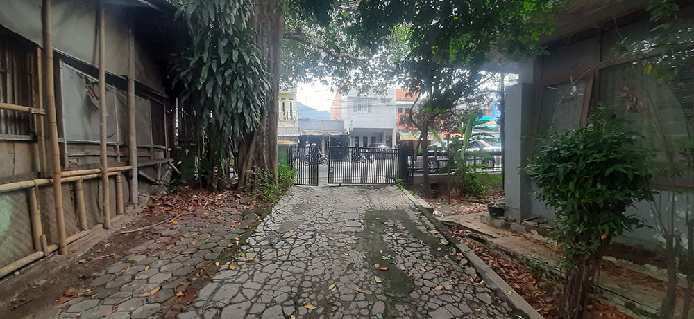 RUMAH HITUNG TANAH DI JL. A.H. NASUTION UJUNG BERUNG BANDUNG