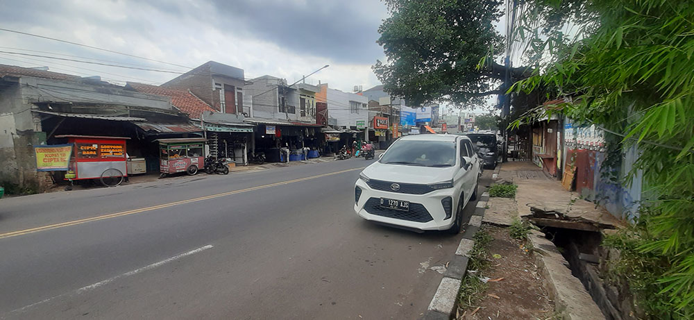 RUMAH HITUNG TANAH DI JL. A.H. NASUTION UJUNG BERUNG BANDUNG