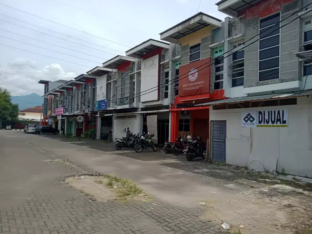 Ruko 2 lantai strategis di Cisaranten Kulon Arcamanik Bandung