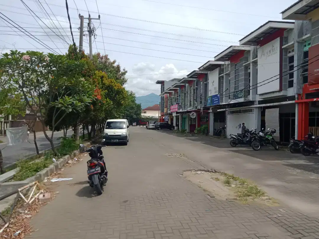 Ruko 2 lantai strategis di Cisaranten Kulon Arcamanik Bandung