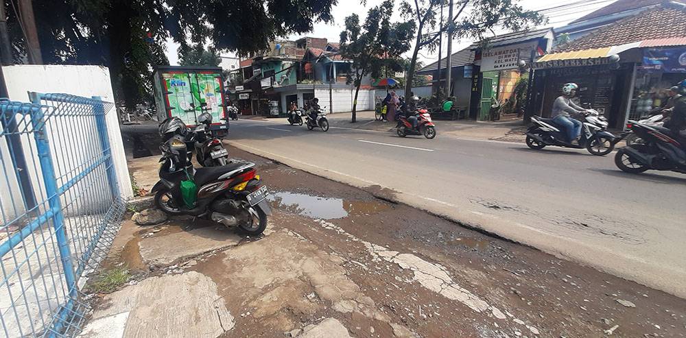 RUKO 2 LANTAI SUPER STRATEGIS  DI JL. MOHAMAD TOHA BANDUNG