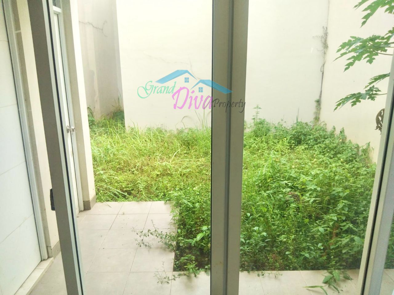 RUMAH DI CLUSTER ORCHID GARDEN GRAND GALAXY BEKASI SELATAN