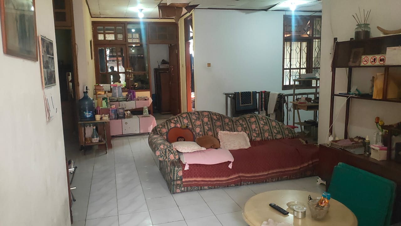 Dijual rumah di Bintaro, Pesanggrahan, Jakarta Selatan