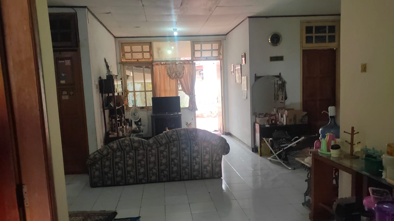 Dijual rumah di Bintaro, Pesanggrahan, Jakarta Selatan