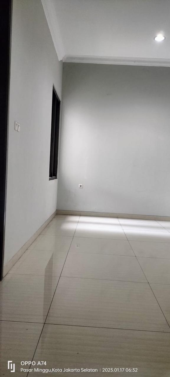 Dijual dan sewa Rumah di Pejaten Barat, Pasar Minggu, Jakarta