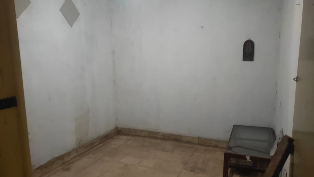 Dijual rumah lama di Bintaro, Pesanggrahan, Jakarta Selatan