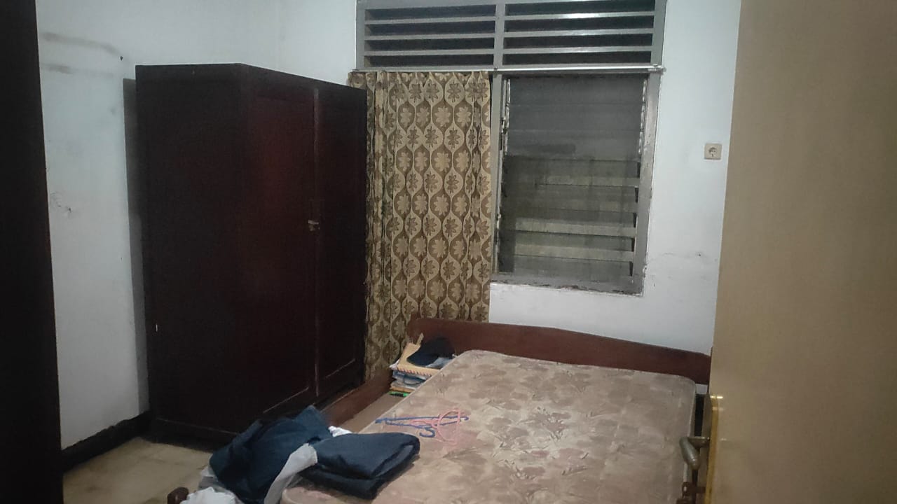 Dijual rumah lama di Bintaro, Pesanggrahan, Jakarta Selatan