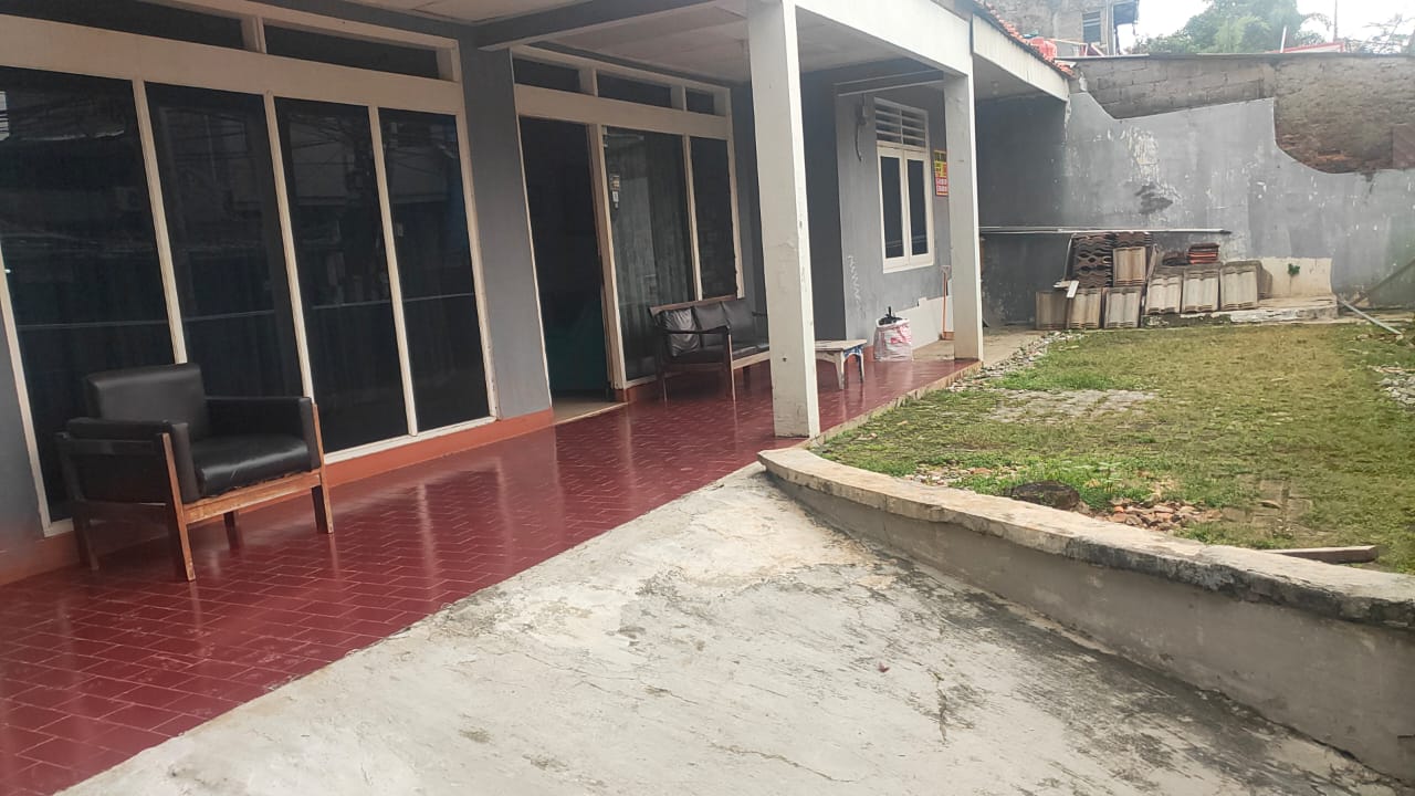 Dijual rumah lama di Bintaro, Pesanggrahan, Jakarta Selatan