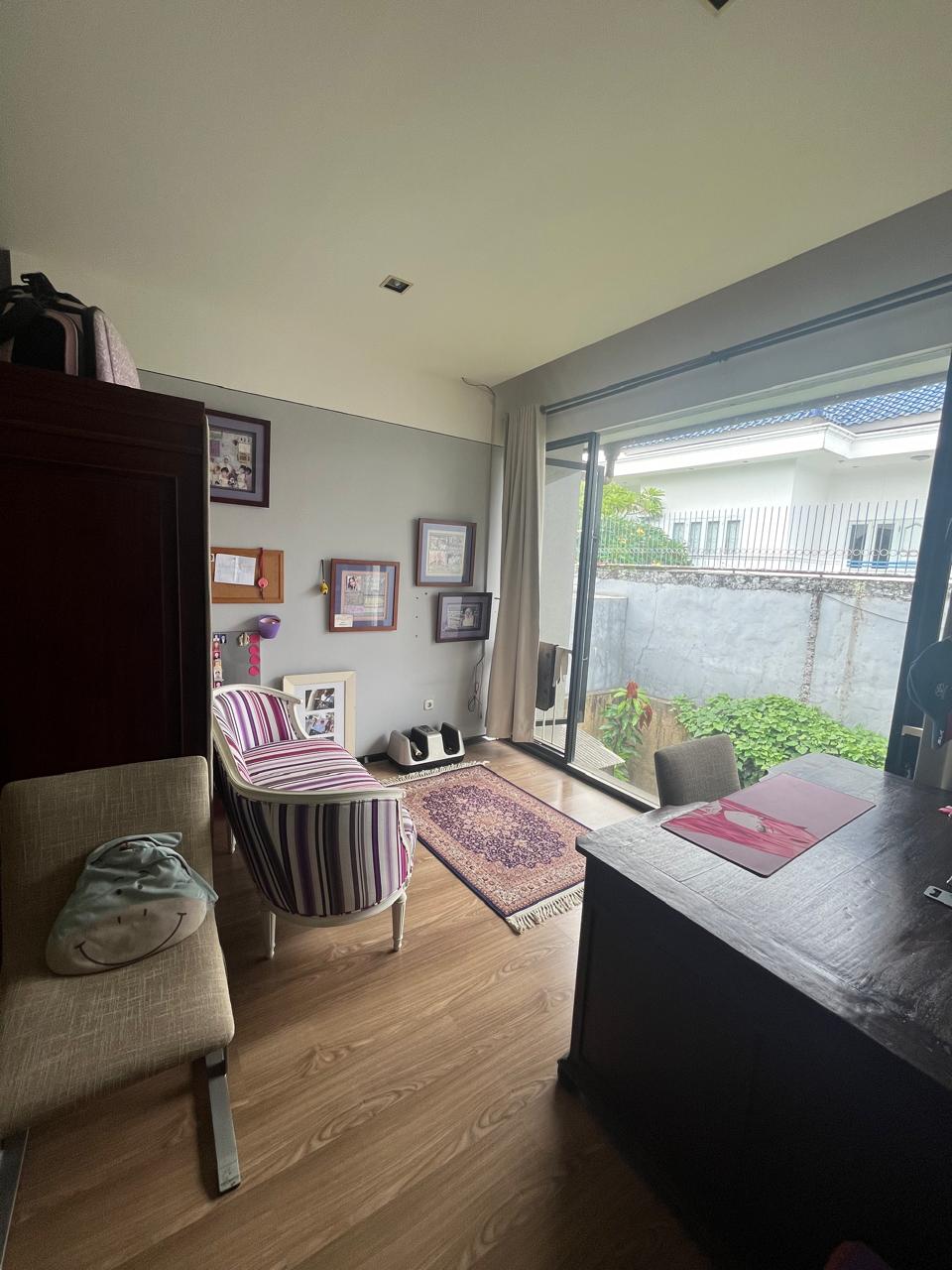 Dijual rumah cluster mewah cantik di Bintaro, Pesanggrahan